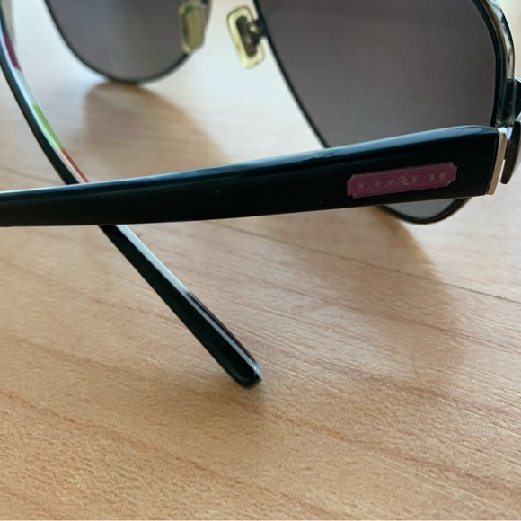 Coach sunglass case - Picture 4 of 7